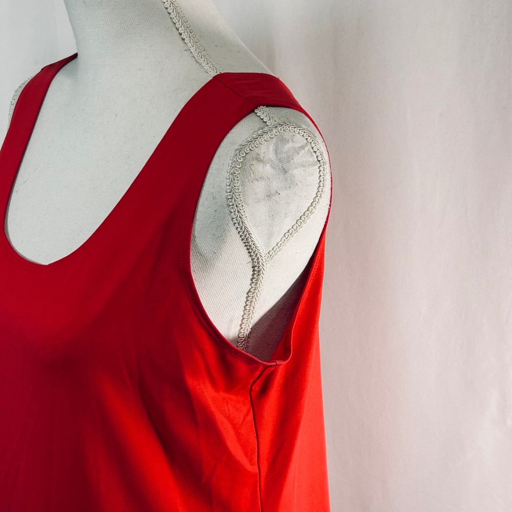 Chicos Red Scoop Neck Tank Top Size 2 Med/Large Stretch Nylon Sleeveless Shell - Picture 4 of 9